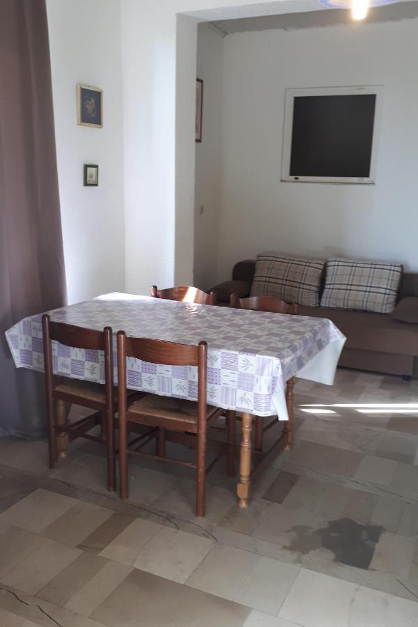 Apartments With A Parking Space Ivan Dolac, Hvar - 8753 Luaran gambar